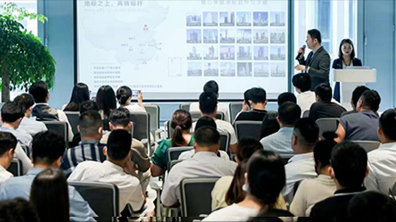 2025年建筑资质代办：收费标准解析与避坑指南